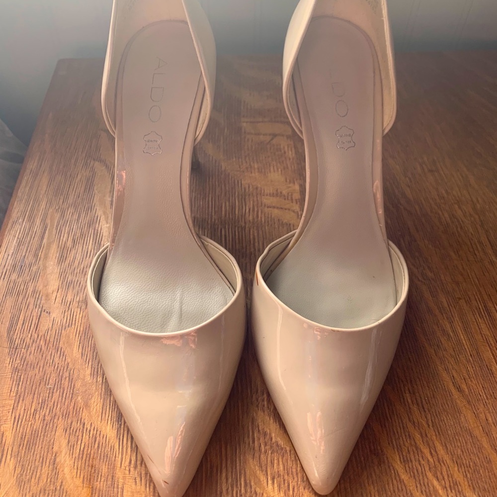 Nude heels